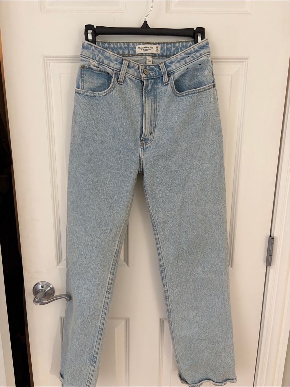 Abercrombie & Fitch Curve Love Light Blue Wash High-Rise Jeans